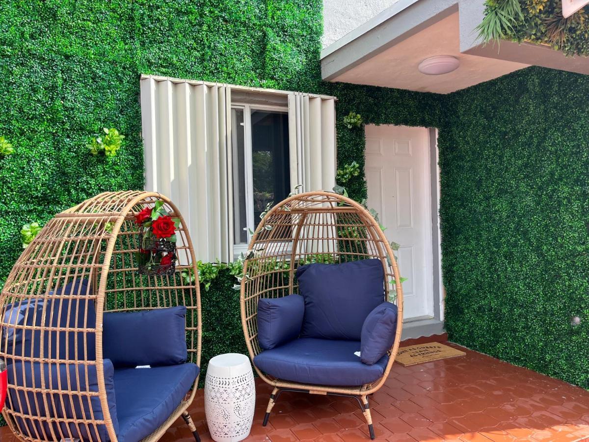 Casa de hóspedes Summer Gardens Wynwood Concept *